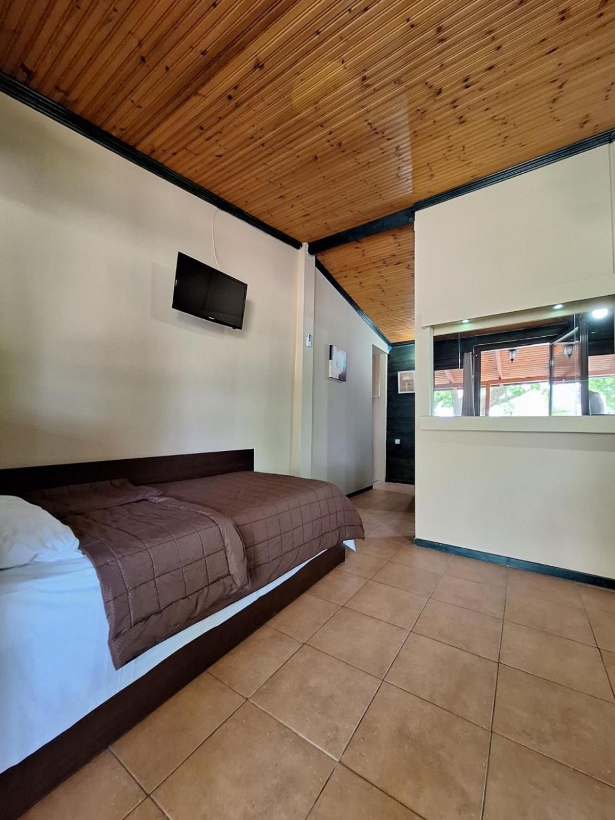 Platanes Apartments Skala Marion Room photo